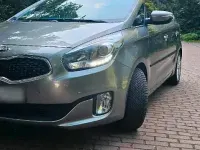 Gebraucht Kia Carens 136 PS (100 kW) 2015 Silber Van / Kleinbus