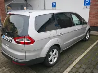 Gebraucht Ford Galaxy 140 PS (102 kW) 2007 Silber Van / Kleinbus