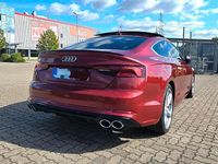 Gebraucht Audi A5 Sportback Design 218 PS (160 kW) 2017 Rot Kleinwagen