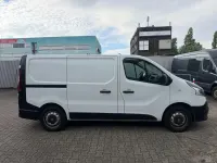 Gebraucht Renault Trafic 120 PS (88 kW) 2018 Weiß Van / Kleinbus
