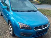 Gebraucht Ford Focus Viva 116 PS (85 kW) 2005 Blau Limousine