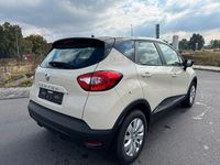 Gebraucht Renault Captur Experience 90 PS (66 kW) 2017 Gelb SUV