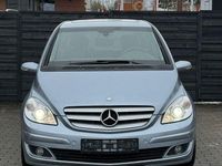Gebraucht Mercedes B200 140 PS (102 kW) 2007 Blau Van / Kleinbus