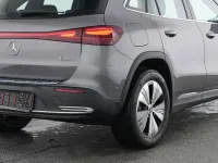 Gebraucht Mercedes EQA350 Progressive 214 kW (292 PS) 2025 Grau SUV