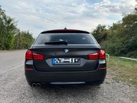 Gebraucht BMW 530 Performance 258 PS (189 kW) 2013 Schwarz Kombi