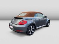 Gebraucht VW Beetle Cabriolet Karmann 150 PS (110 kW) 2016 Platinum grey metallic Cabrio