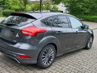 Occasion Ford Focus ST-Line 125 ch (91 kW) 2017 Gris Berline
