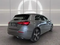 Gebraucht Mercedes A200 Advanced Plus 163 PS (119 kW) 2026 Grau Limousine