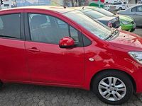 Gebraucht Opel Agila Edition 94 PS (69 kW) 2013 Kleinwagen