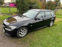 Gebraucht BMW 318 M Sport 143 PS (105 kW) 2007 Schwarz Limousine