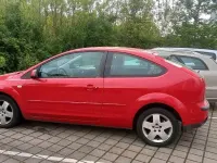 Gebraucht Ford Focus 80 PS (58 kW) 2007 Rot Kleinwagen