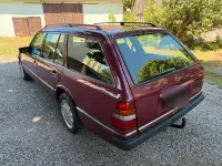 Gebraucht Mercedes 230 132 PS (97 kW) 1990 Rot Kombi