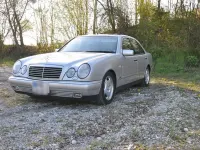 Gebraucht Mercedes E430 279 PS (205 kW) 1998 Silber Limousine