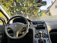 Gebraucht Peugeot 5008 156 PS (114 kW) 2012 Grau Van / Kleinbus