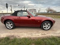 Second-hand Mazda MX5 126 CP (92 kW) 2006 Roșu Cabrio