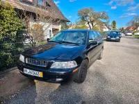 Gebraucht Volvo V40 122 PS (89 kW) 2003 Schwarz Kombi