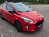 Gebraucht Ford Fiesta Titanium 101 PS (74 kW) 2017 Rot Kleinwagen