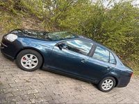 Gebraucht VW Jetta 105 PS (77 kW) 2007 Braun Limousine