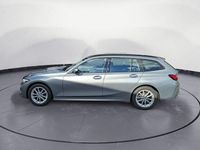 Gebraucht BMW 318 156 PS (114 kW) 2025 Grau Kombi