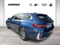 Gebraucht BMW 520 197 PS (144 kW) 2025 Blau Kombi