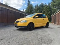 Usado VW Fox Refresh 54 CV (39 kW) 2010 Amarillo Utilitario