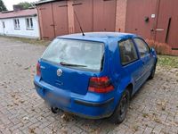 Gebraucht VW Golf IV 75 PS (55 kW) 2001 Blau Kleinwagen