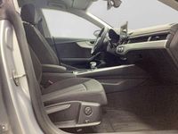 Gebraucht Audi A5 Sportback Basis 204 PS (150 kW) 2024 Florettsilber metallic Kleinwagen