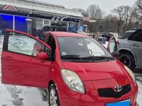 Gebraucht Toyota Yaris 69 PS (50 kW) 2008 Limousine