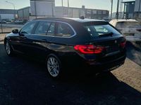 Gebraucht BMW 520 Performance 190 PS (139 kW) 2019 Schwarz Kombi