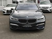 Gebraucht BMW 750 Sport Line 449 PS (330 kW) 2016 Grau Limousine
