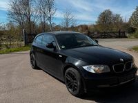 Gebraucht BMW 118 143 PS (105 kW) 2010 Schwarz Kleinwagen