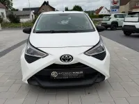 Gebraucht Toyota Aygo 72 PS (52 kW) 2020 Weiß Kleinwagen