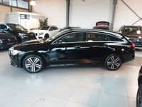Gebraucht Mercedes CLA250e Shooting Brake 218 PS (160 kW) 2022 Schwarz Kombi