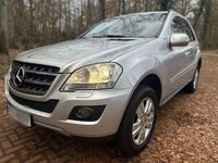 Gebraucht Mercedes ML320 224 PS (164 kW) 2008 Silber SUV