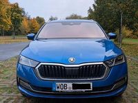 Gebraucht Skoda Octavia First Edition 150 PS (110 kW) 2020 Blau Kombi