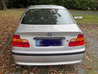 Gebraucht BMW 316 Lifestyle 116 PS (85 kW) 2003 Silber Limousine