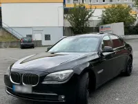 Gebraucht BMW 740 306 PS (225 kW) 2011 Schwarz Limousine