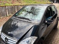 Gebraucht Mercedes A160 95 PS (69 kW) 2011 Schwarz Kleinwagen