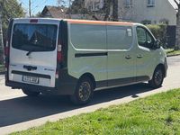 Gebraucht Opel Vivaro 145 PS (106 kW) 2018 Grau Van / Kleinbus