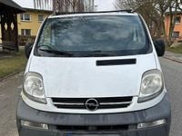 Gebraucht Opel Vivaro 101 PS (74 kW) 2004 Weiß Van / Kleinbus