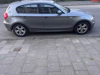 Gebraucht BMW 118 116 PS (85 kW) 2010 Grau Kleinwagen
