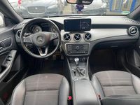 Gebraucht Mercedes CLA180 Shooting Brake AMG 122 PS (89 kW) 2015 Weiß Kombi