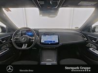 Gebraucht Mercedes E300 AMG 313 PS (230 kW) 2025 Grau Limousine