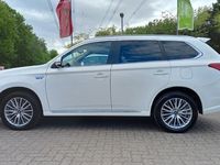 gebraucht Mitsubishi Outlander P-HEV Basis 4WD /Klimaaut./Sitzheizung/