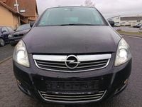 Gebraucht Opel Zafira Edition 140 PS (102 kW) 2011 Schwarz Van / Kleinbus