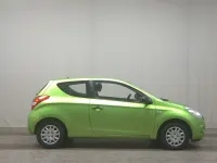 Gebraucht Hyundai i20 Classic 77 PS (56 kW) 2009 Electric green Kleinwagen