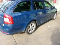 Gebraucht Skoda Octavia 105 PS (77 kW) 2012 Blau Kombi