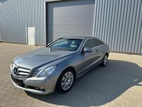 Gebraucht Mercedes E250 204 PS (150 kW) 2010 Silber Coupé
