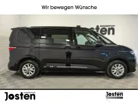 Gebraucht VW Multivan Life 136 PS (100 kW) 2024 Schwarz (deep black perleffekt (schwarz)) Van / Kleinbus
