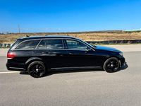 Gebraucht Mercedes E220 170 PS (125 kW) 2014 Schwarz Kombi